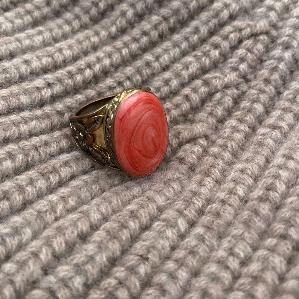 Peachy gold ring